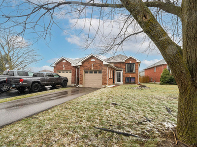 Family Home in Bowmanville! Renovated, Deck, Large Yard!