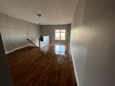 PRIVATE STUDIO STYLE BASEMENT UNIT FOR RENT FROM MAY 1/24