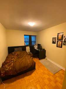 Room for Rent - Apartment Near Campus