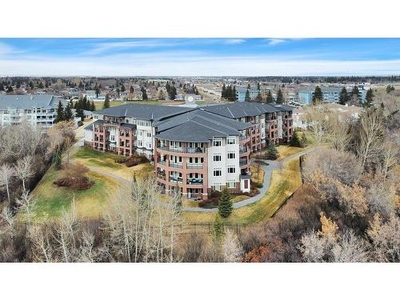 Condo For Sale In Highland Green Estates, Red Deer, Alberta