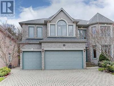 House For Sale In Bayview Woods Steeles, Toronto, Ontario