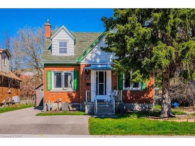 House For Sale In King East, Kitchener, Ontario
