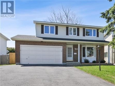 House For Sale In Tanglewood, Ottawa, Ontario
