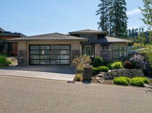 4 bedroom luxury Detached House for sale in Vernon, British Columbia