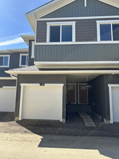 Edmonton Townhouse For Rent | Orchards | BEAUTIFUL BRAND NEW TOWNHOUSE FOR