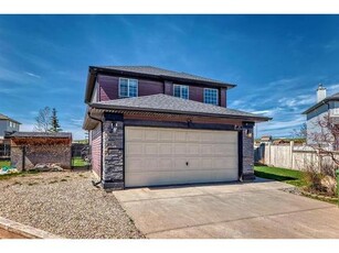 House For Sale In Citadel, Calgary, Alberta