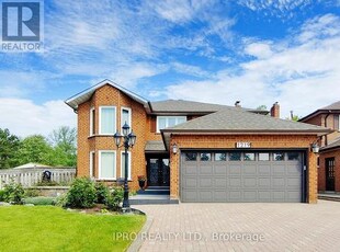 House For Sale In Creditview, Mississauga, Ontario