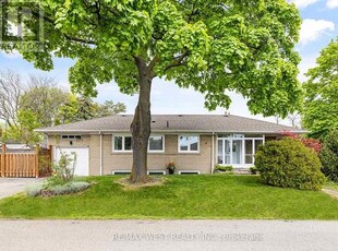 House For Sale In Eatonville, Toronto, Ontario