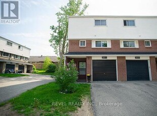 Townhouse For Sale In East Ward, Brantford, Ontario