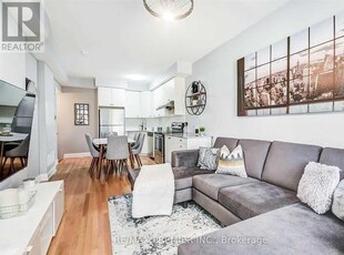 Townhouse For Sale In Willowdale West, Toronto, Ontario