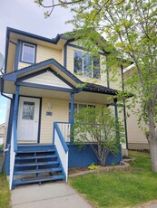 Edmonton Pet Friendly House For Rent | Terwillegar | Park facing house in Terwillegar