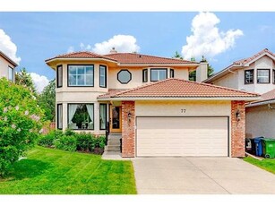 House For Sale In Signal Hill, Calgary, Alberta