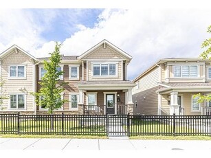 House For Sale In Yorkville, Calgary, Alberta