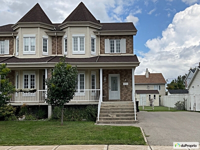 Semi-detached for sale Ste-Therese 3 bedrooms 2 bathrooms