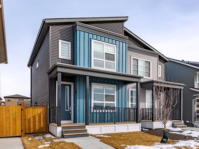 Calgary Townhouse For Rent | Livingston | Beautiful 3-bed Townhome with Double
