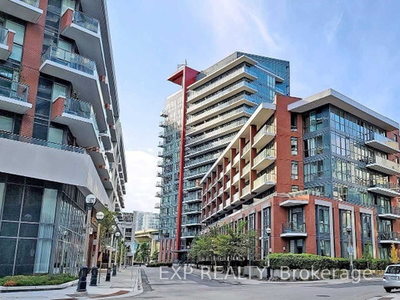 Luxury 1 Bdrm Condo with Views in FORT YORK! Parking Included!