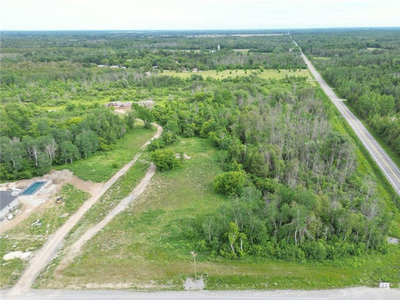 Residential Lot For Sale | 4.4 Acres