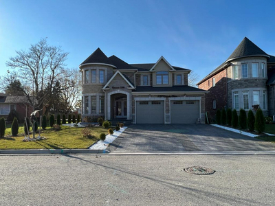 STUNNING 2 YRS YOUNG -5 BR Detached House for Rent in Fort Erie
