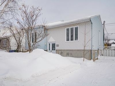 House for sale, 1041 Rue Vaillancourt, La Haute-Saint-Charles, QC G3E1A7, CA , in Québec City, Canada