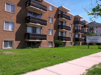 Calgary Apartment For Rent | Sunalta | Convenient Location Lovely spacious apartment