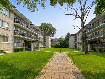 Dorval Apartment For Rent | Victoria Towers