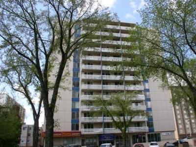 Edmonton Apartment For Rent | Oliver | CENTURIAN TOWER IN THE HEART