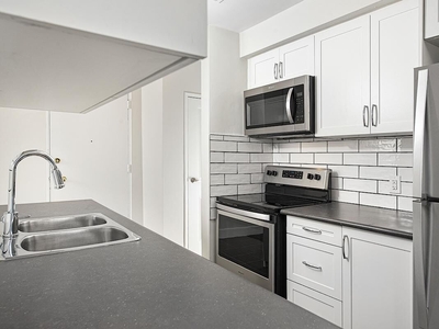 Oshawa Apartment For Rent | 321-349 Marland Avenue