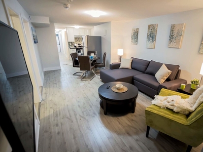 Ottawa Apartment For Rent | Sandy Hill | 73-79 Blackburn | professionally furnished