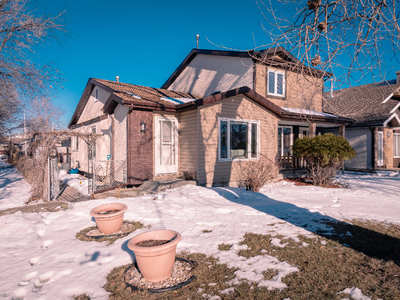 FOR SALE | 58 Riverstone Road | 