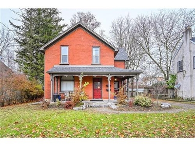 House For Sale In Lincoln Oaks, Cambridge, Ontario