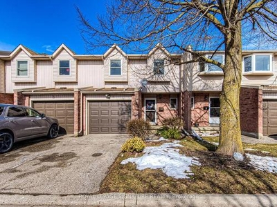 Townhouse For Sale In Northview, Cambridge, Ontario