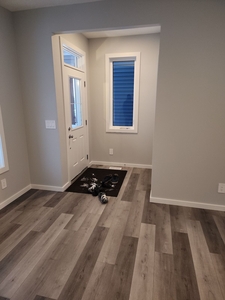 Calgary Pet Friendly Main Floor For Rent | Rangeview | Newly built 3 bedroom for