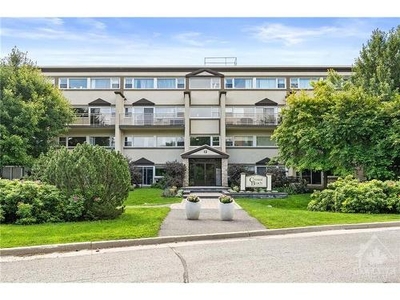 Condo For Sale In Crystal Bay - Lakeview Park, Ottawa, Ontario