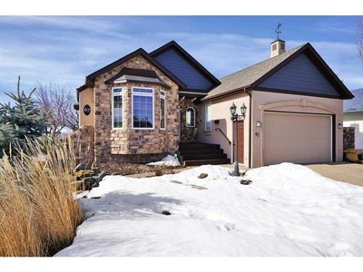 House For Sale In Anders South, Red Deer, Alberta