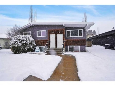 House For Sale In Mountview, Red Deer, Alberta