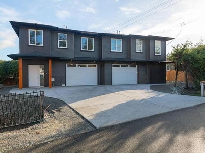 House For Sale In Newcastle, Nanaimo, British Columbia