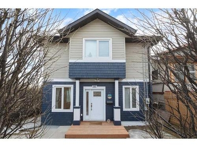 House For Sale In South Calgary, Calgary, Alberta