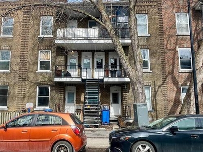 Investment For Sale In Verdun, Montréal (Verdun/Île-des-Soeurs), Quebec