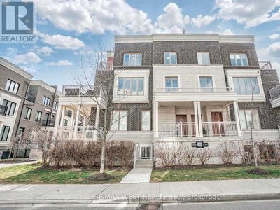 Townhouse For Sale In Long Branch, Toronto, Ontario