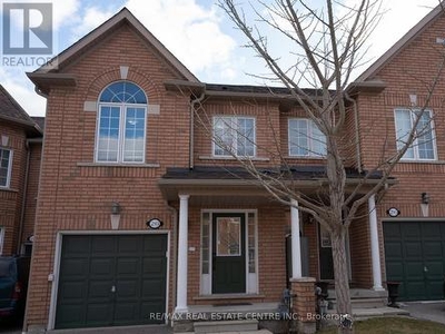 Townhouse For Sale In Meadowvale Village, Mississauga, Ontario