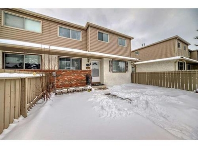 Townhouse For Sale In Ogden, Calgary, Alberta