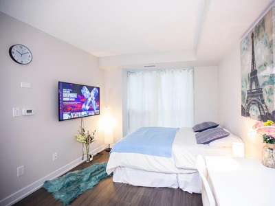 40 room Room for rent in Toronto On, Toronto ON