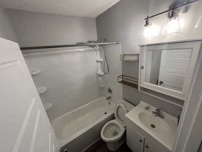 FANTASTIC FIND! 4 BED 1 BATH SINGLE FAMILY HOME | 12760 113A Street Northwest, Edmonton