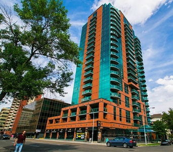 Calgary Room For Rent For Rent | Beltline | Renting Room in Condo Downtown