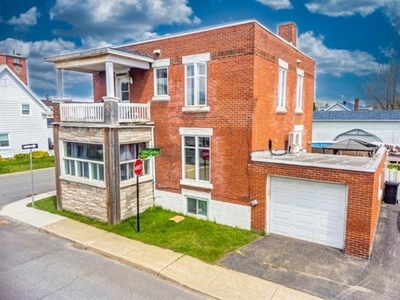 Duplex for sale (Montérégie)