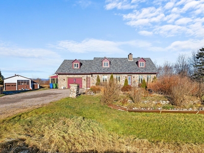 House for sale, 227 Route 132 E., Saint-Michel-de-Bellechasse, QC G0R3S0, CA, in Saint-Michel-de-Bellechasse, Canada
