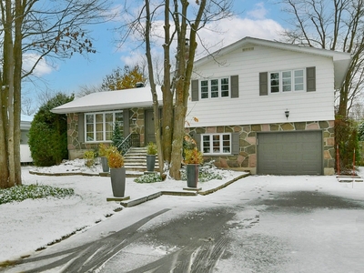 House for sale, 857 Rue Nadon, Sainte-Thérèse, QC J7E2P1, CA, in Sainte-Thérèse, Canada