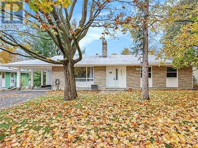 House For Sale In Iris, Ottawa, Ontario