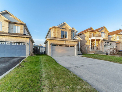 4Br 2Storey Detached Home With Double Car Garage!