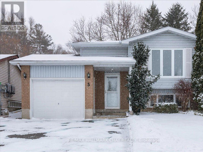 5 MOON DR Barrie, Ontario